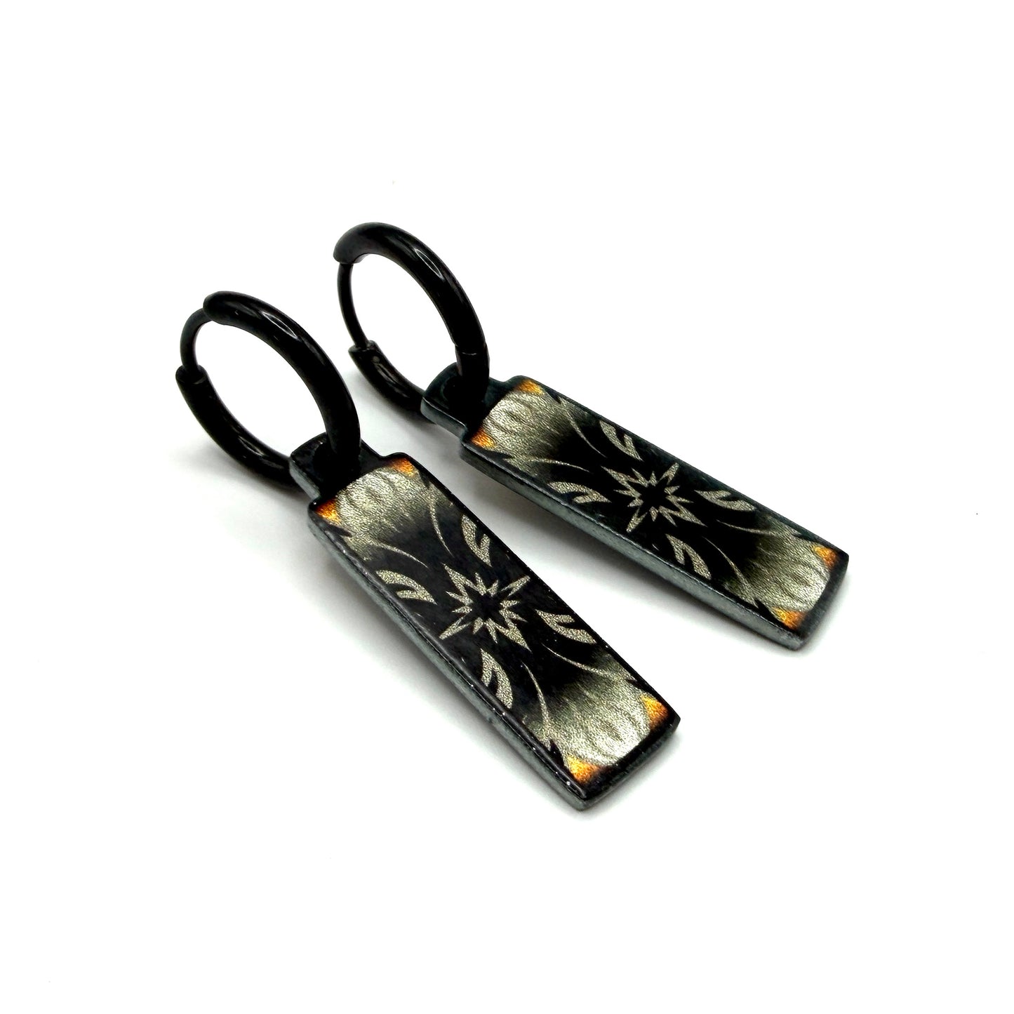 Flowers Cross metallic oorbellen