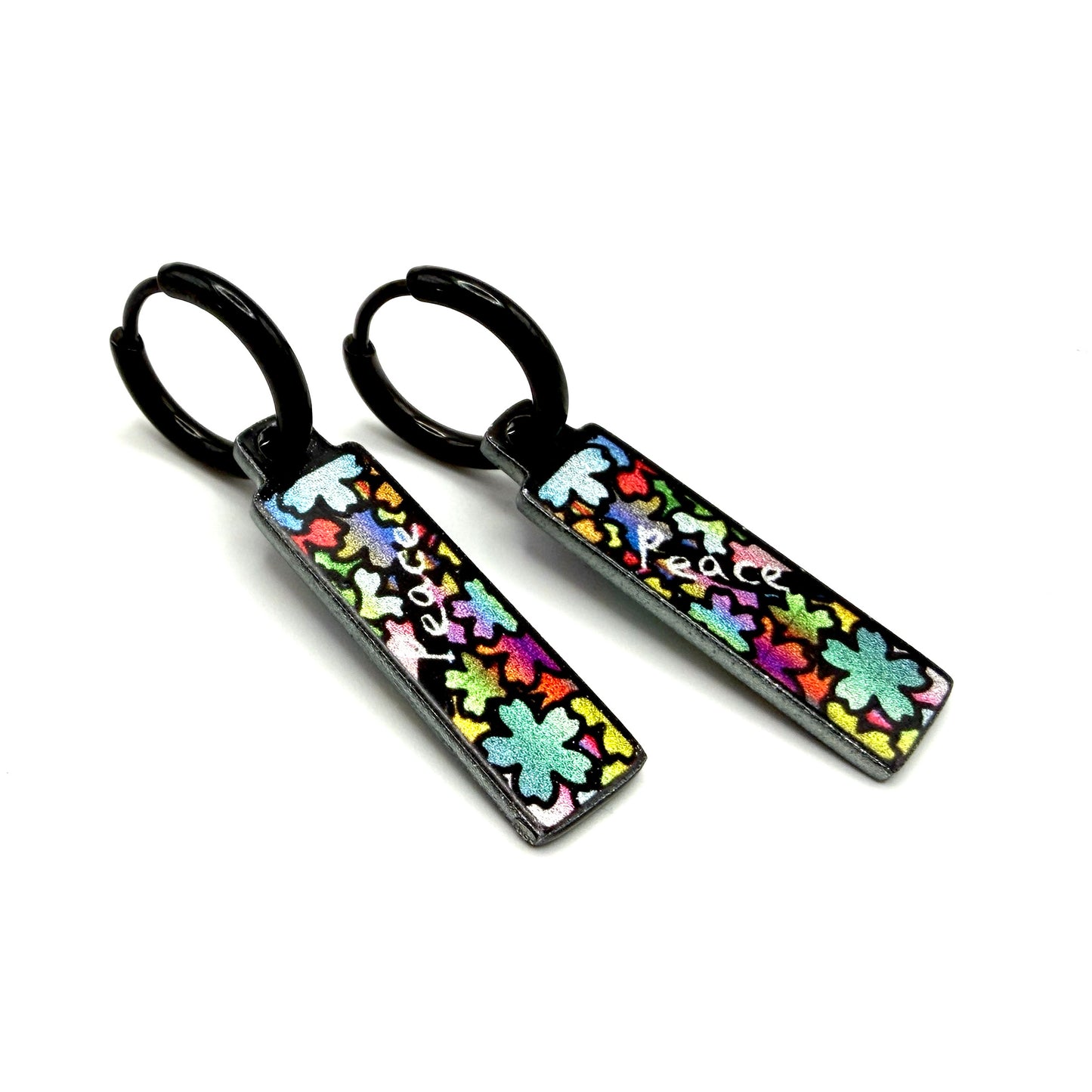 Hippie peace flowers metallic oorbellen