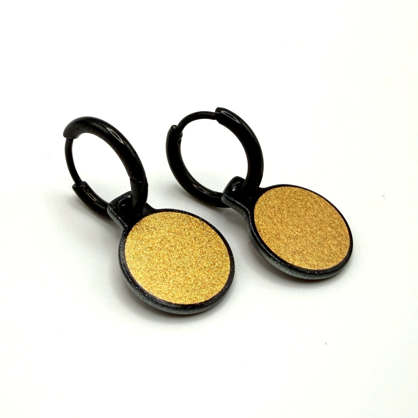 Solo gold and rosegold metallic oorbellen