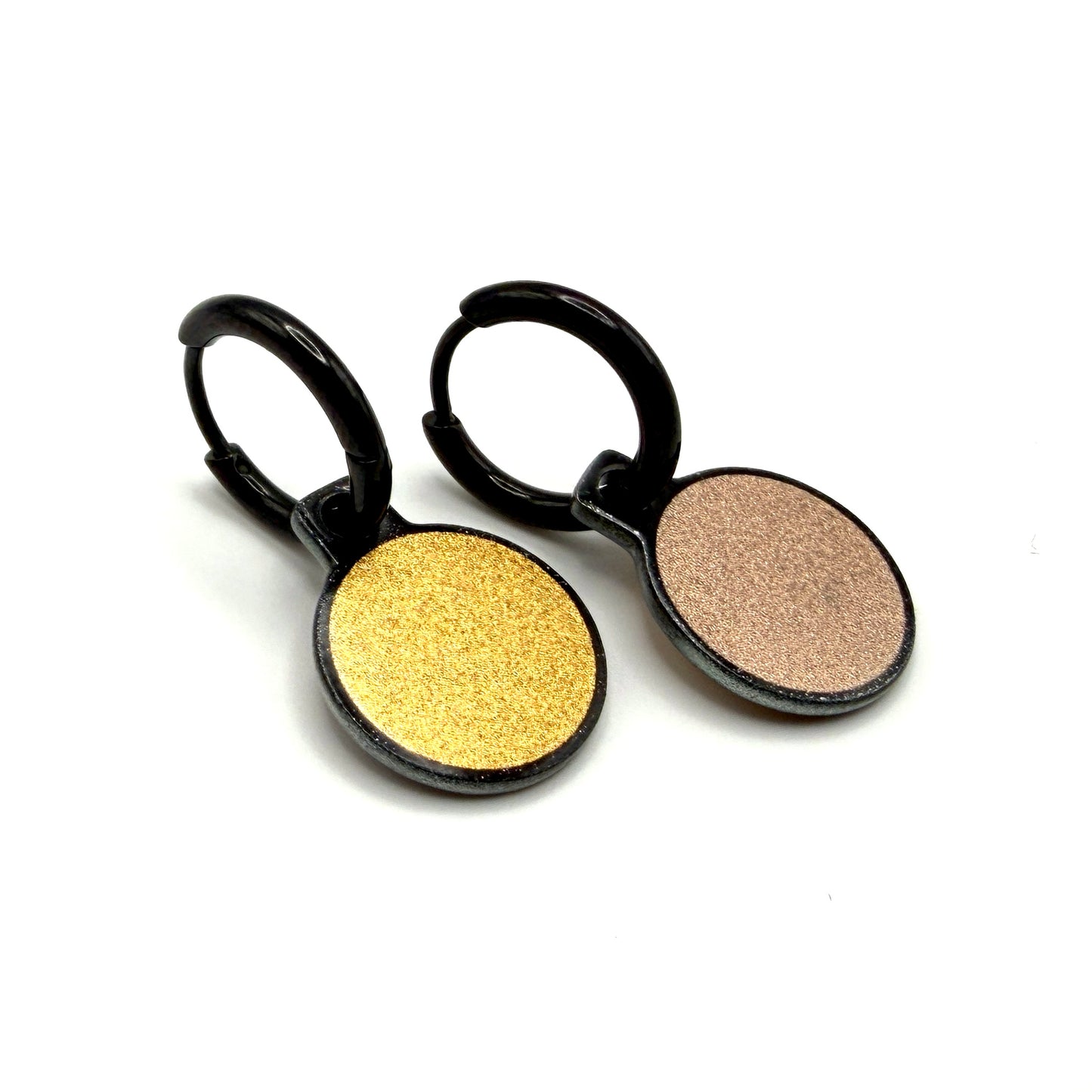 Solo gold & Rosegold plain metallic oorbellen