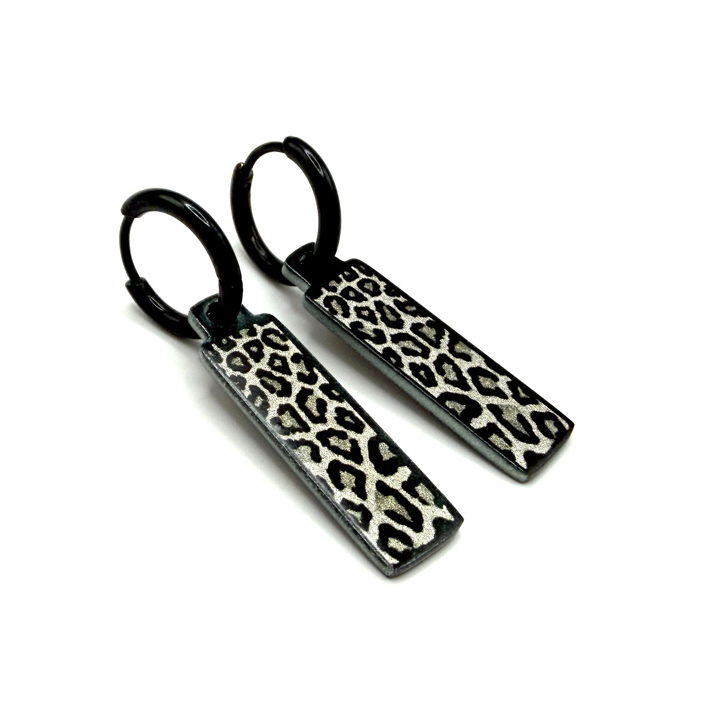 Spots panther metallic oorbellen