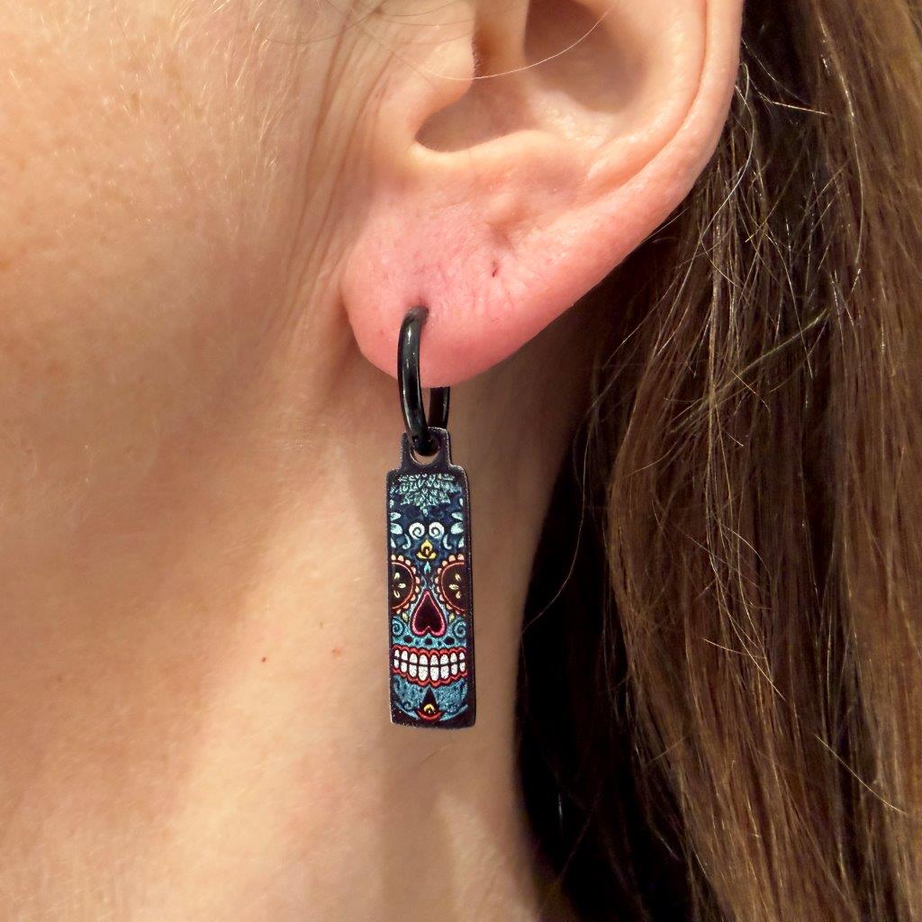 Sugar Skulls flowers metallic oorbellen