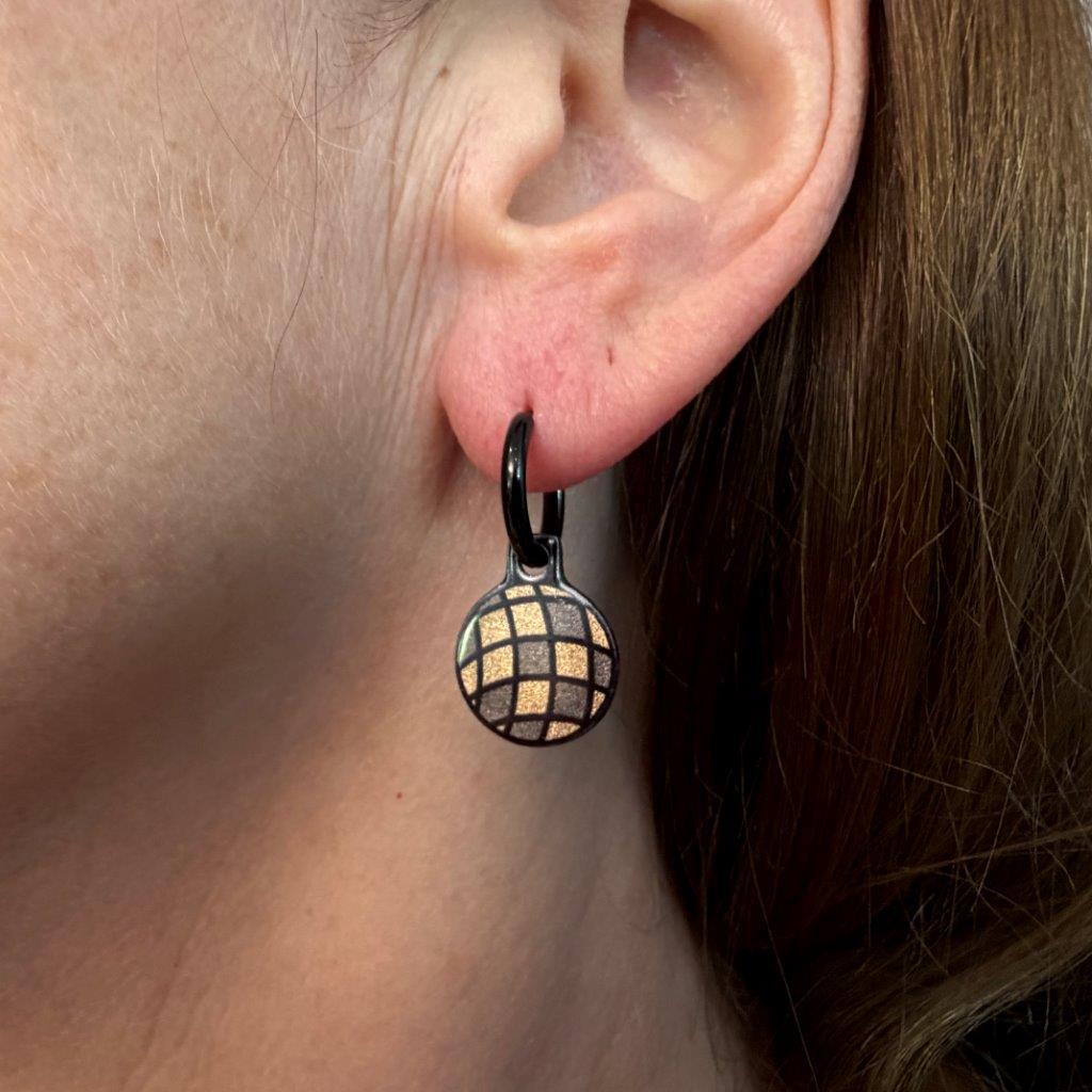 Waves Mosaic earthy metallic oorbellen