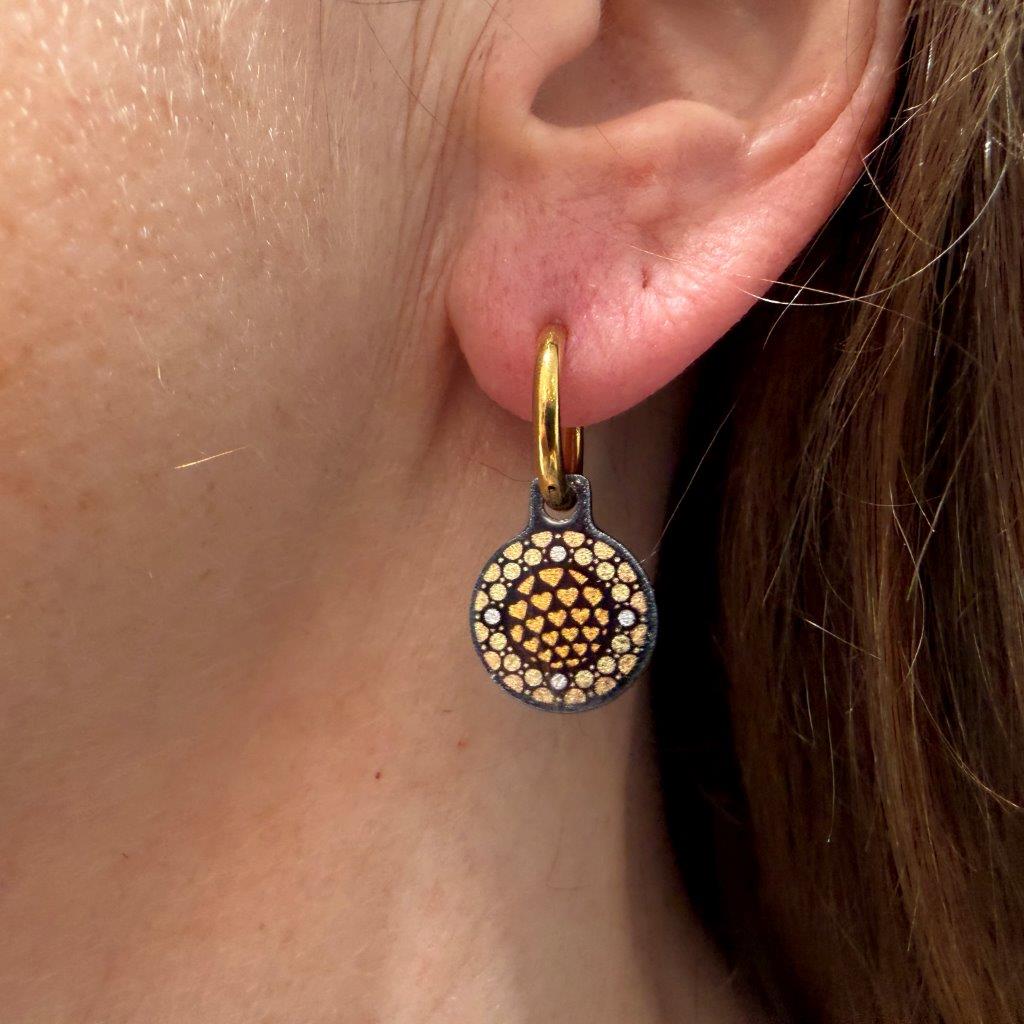 With love rosegold gold metallic oorbellen