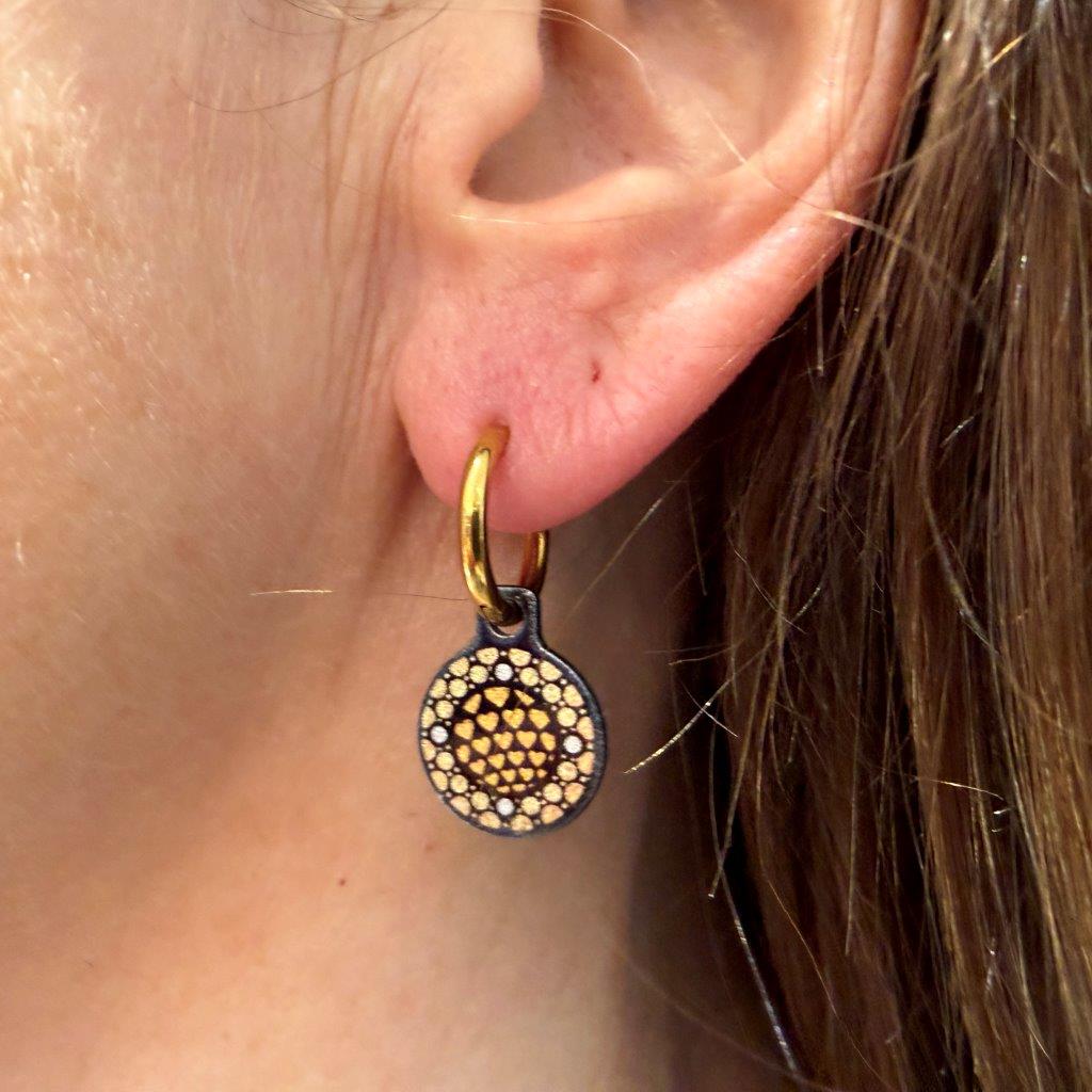 With love rosegold gold metallic oorbellen